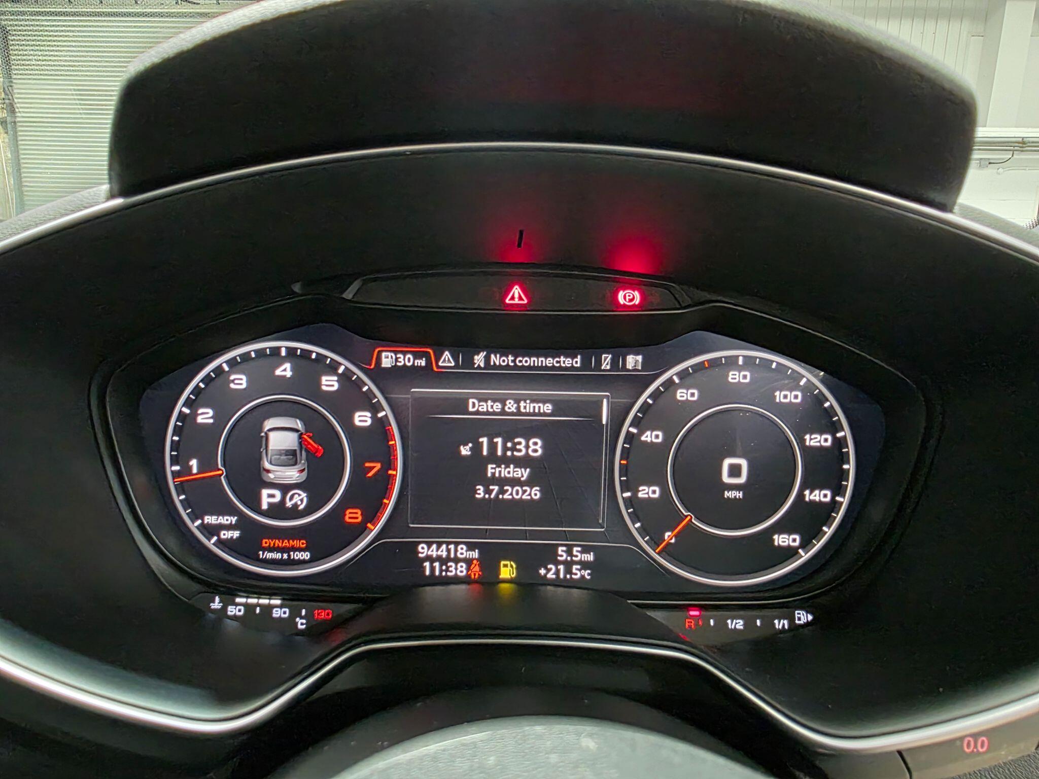 Audi TT view 10