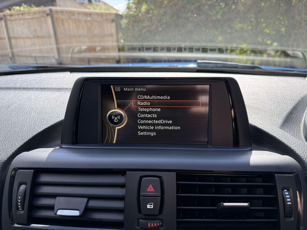 BMW 1 Series view 17