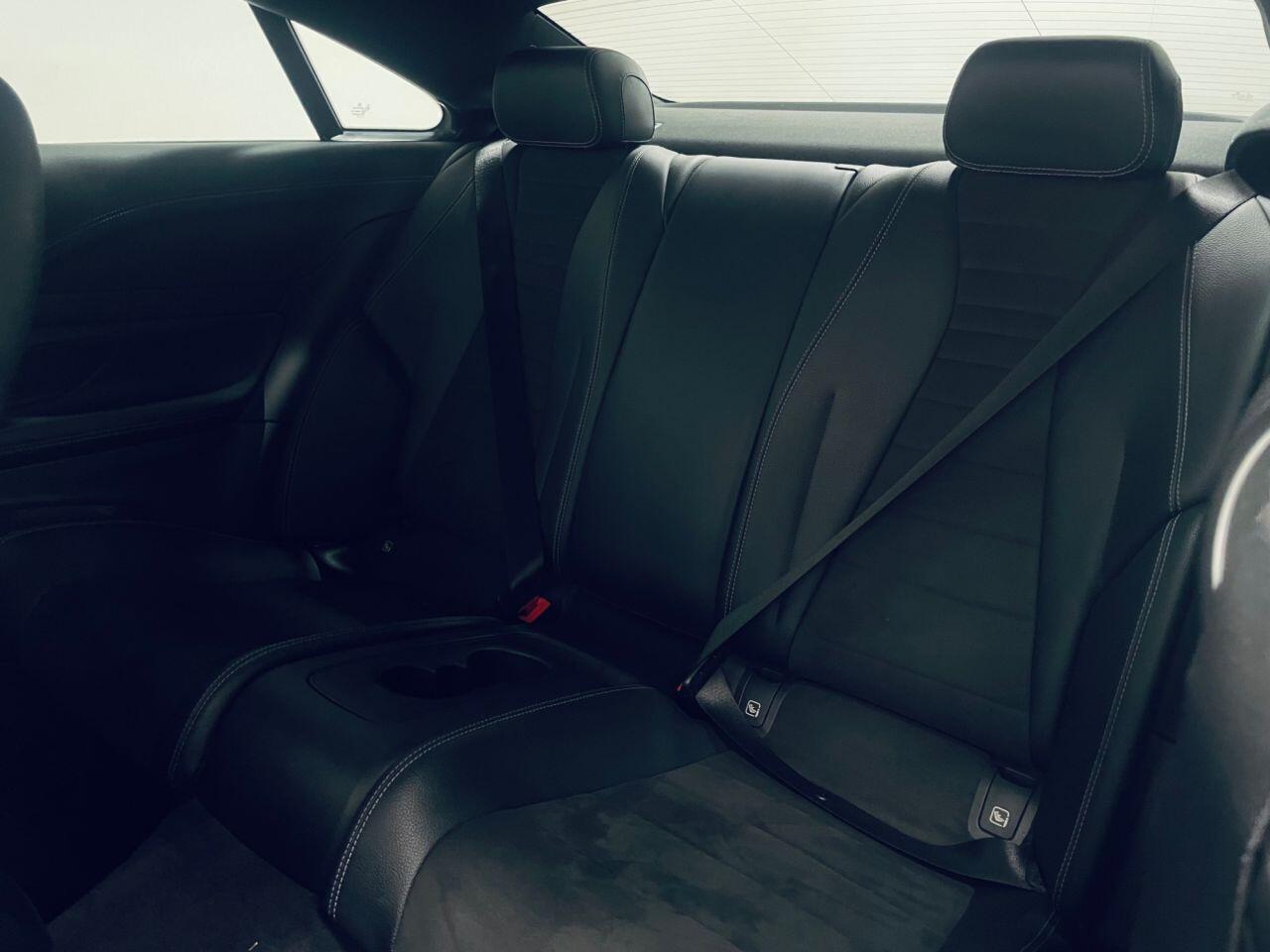 Mercedes-Benz E Class view 6