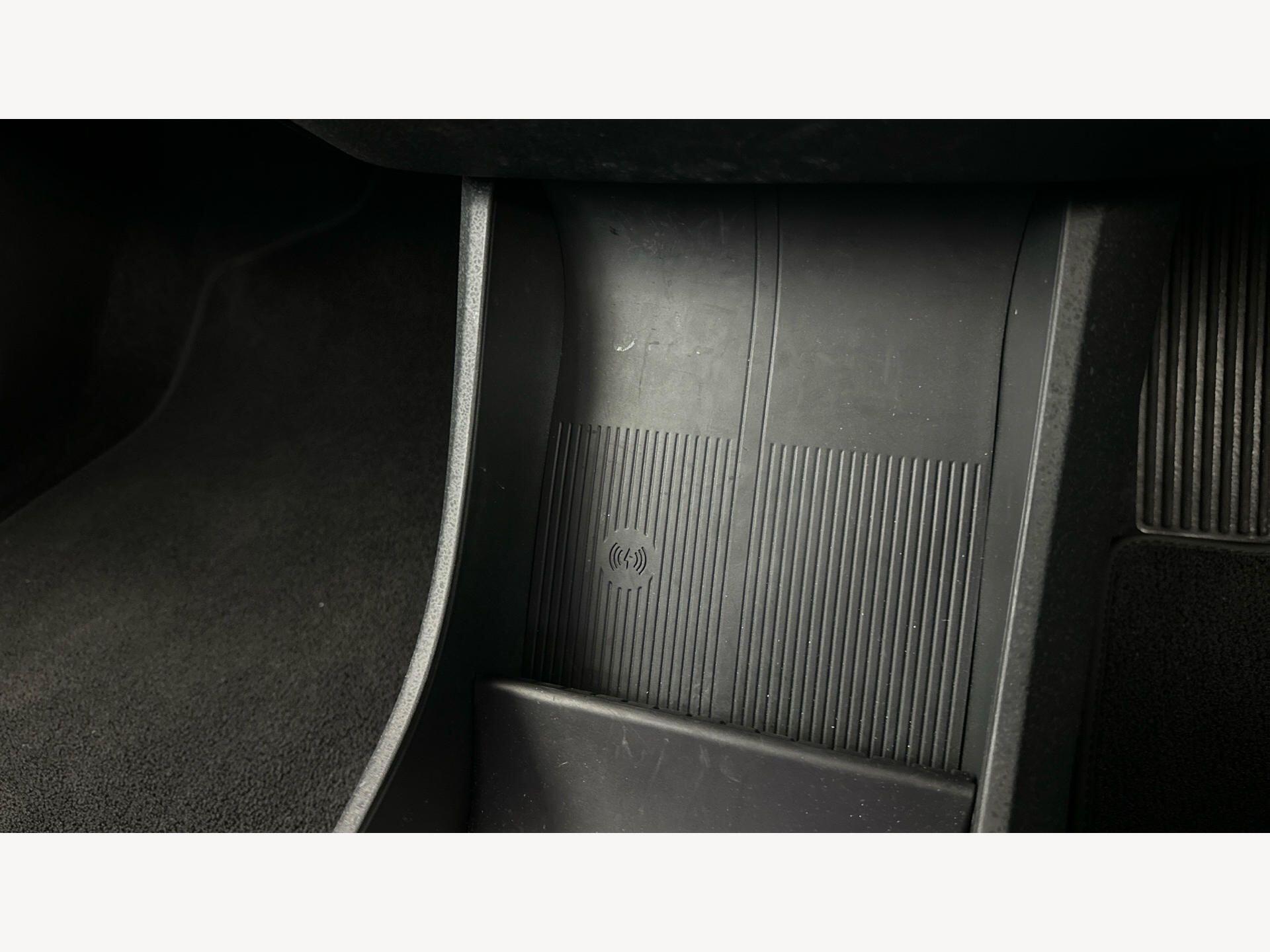 Volvo Ex30 view 25