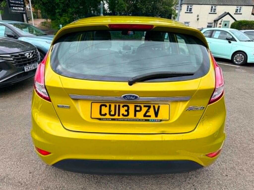 Ford Fiesta view 3