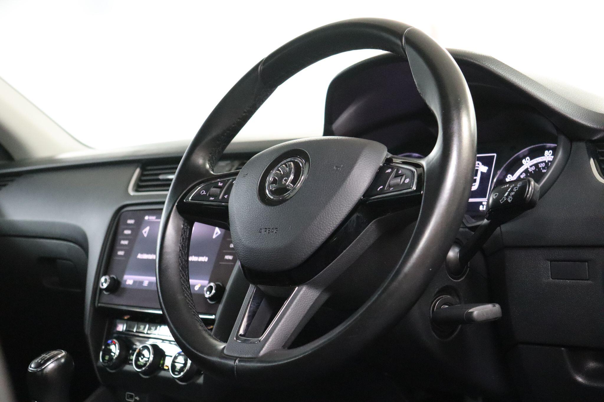 Skoda Octavia view 12