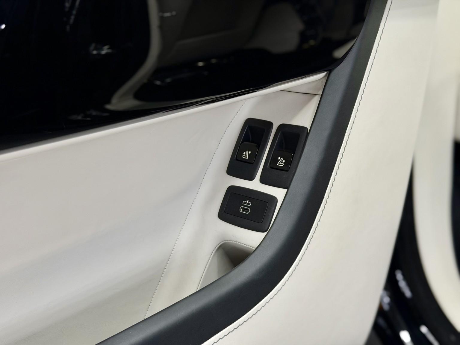 Rolls-Royce Cullinan view 65