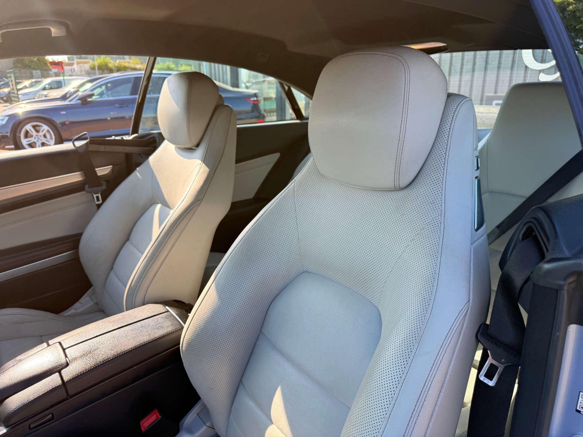 Mercedes-Benz E-Class view 70