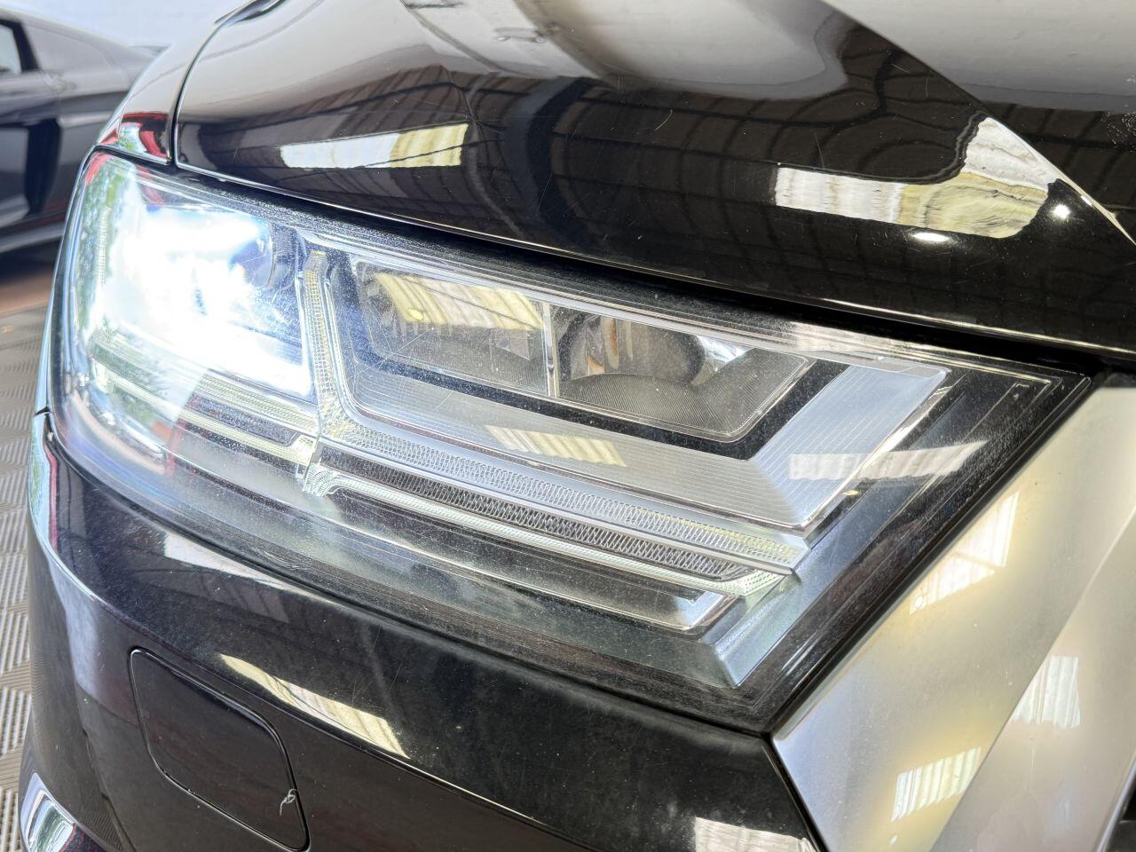 Audi Q7 view 26
