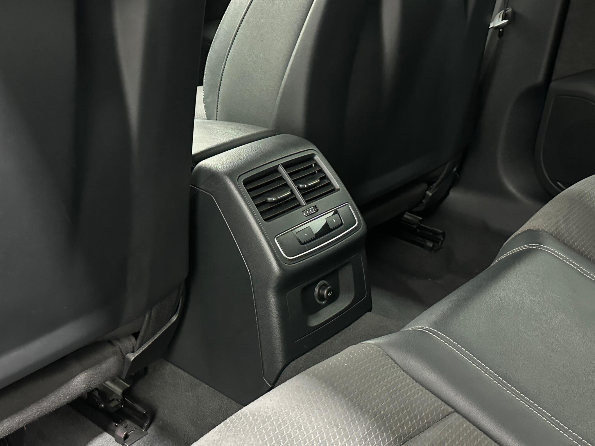 Audi A4 view 40