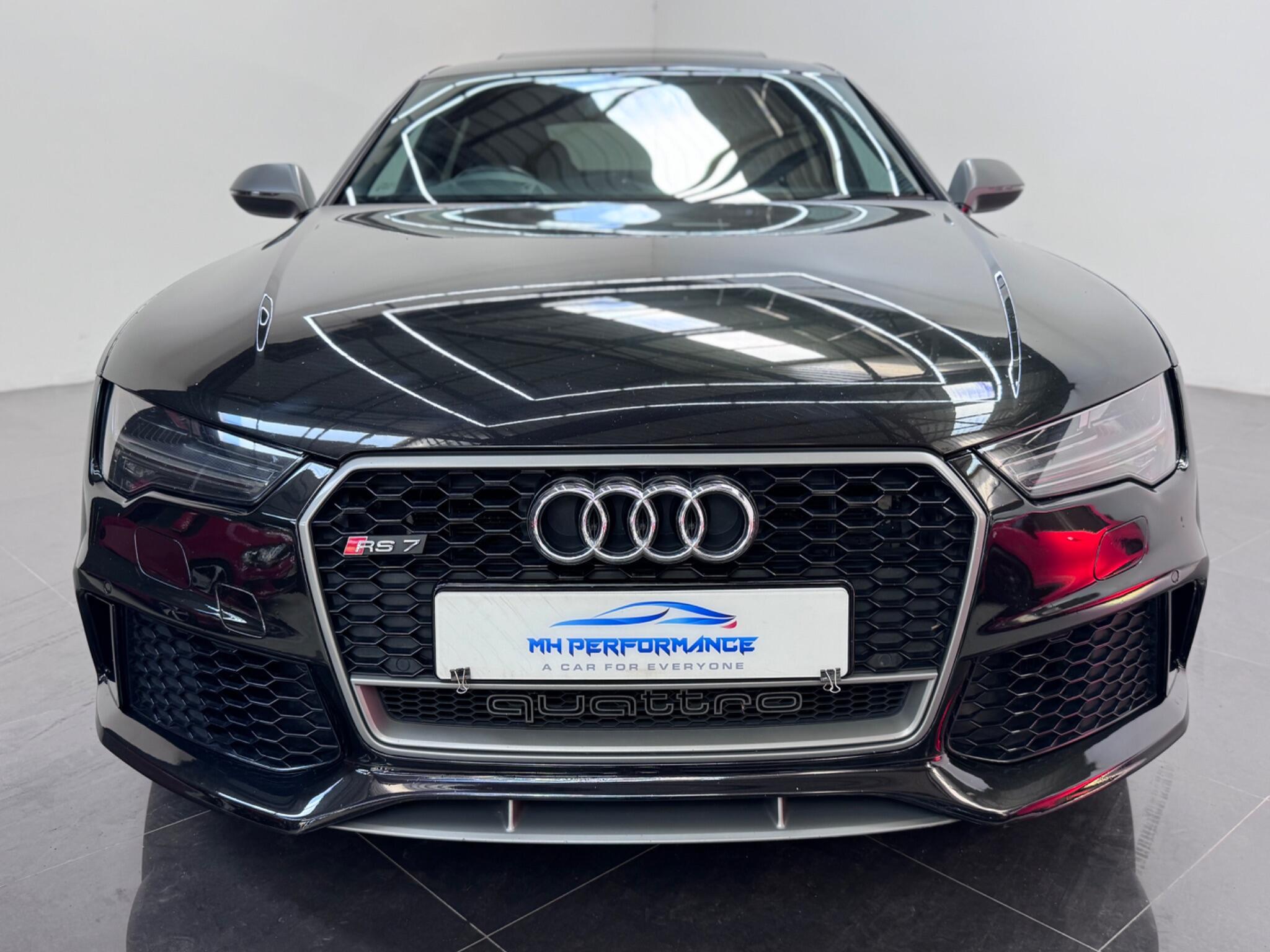 Audi RS7 view 34