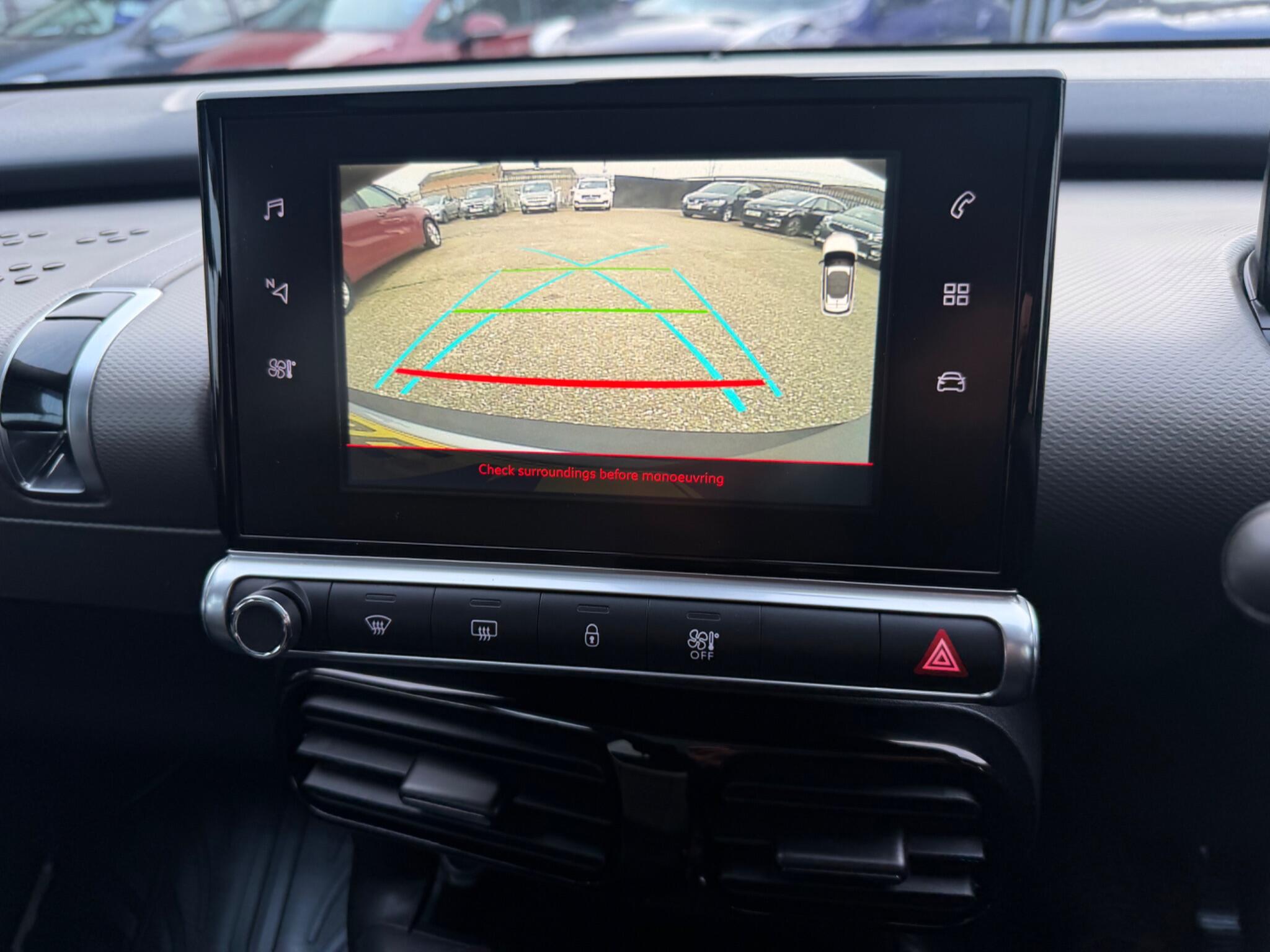Citroen C4 Cactus view 4
