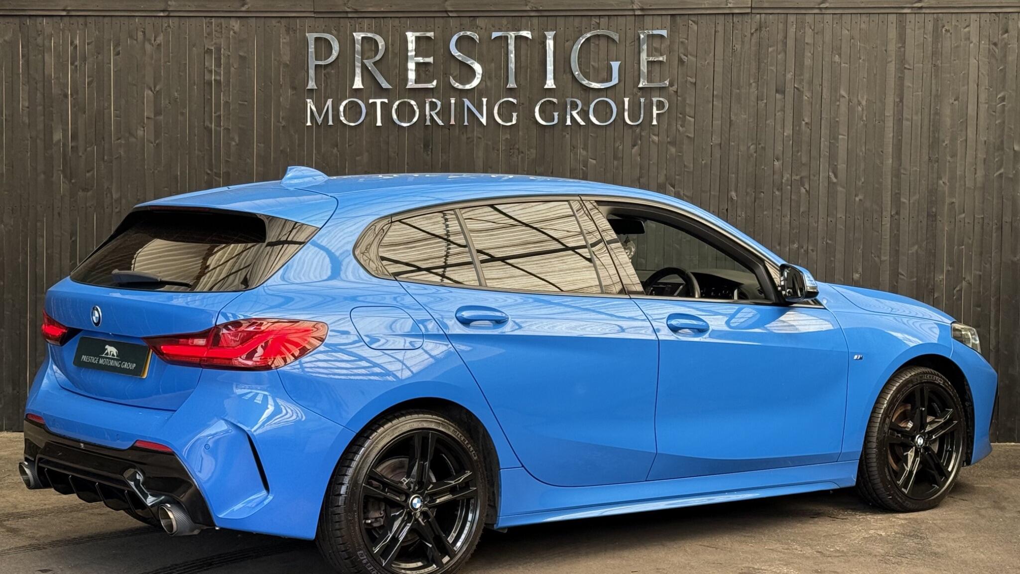 BMW 1 Series view 10