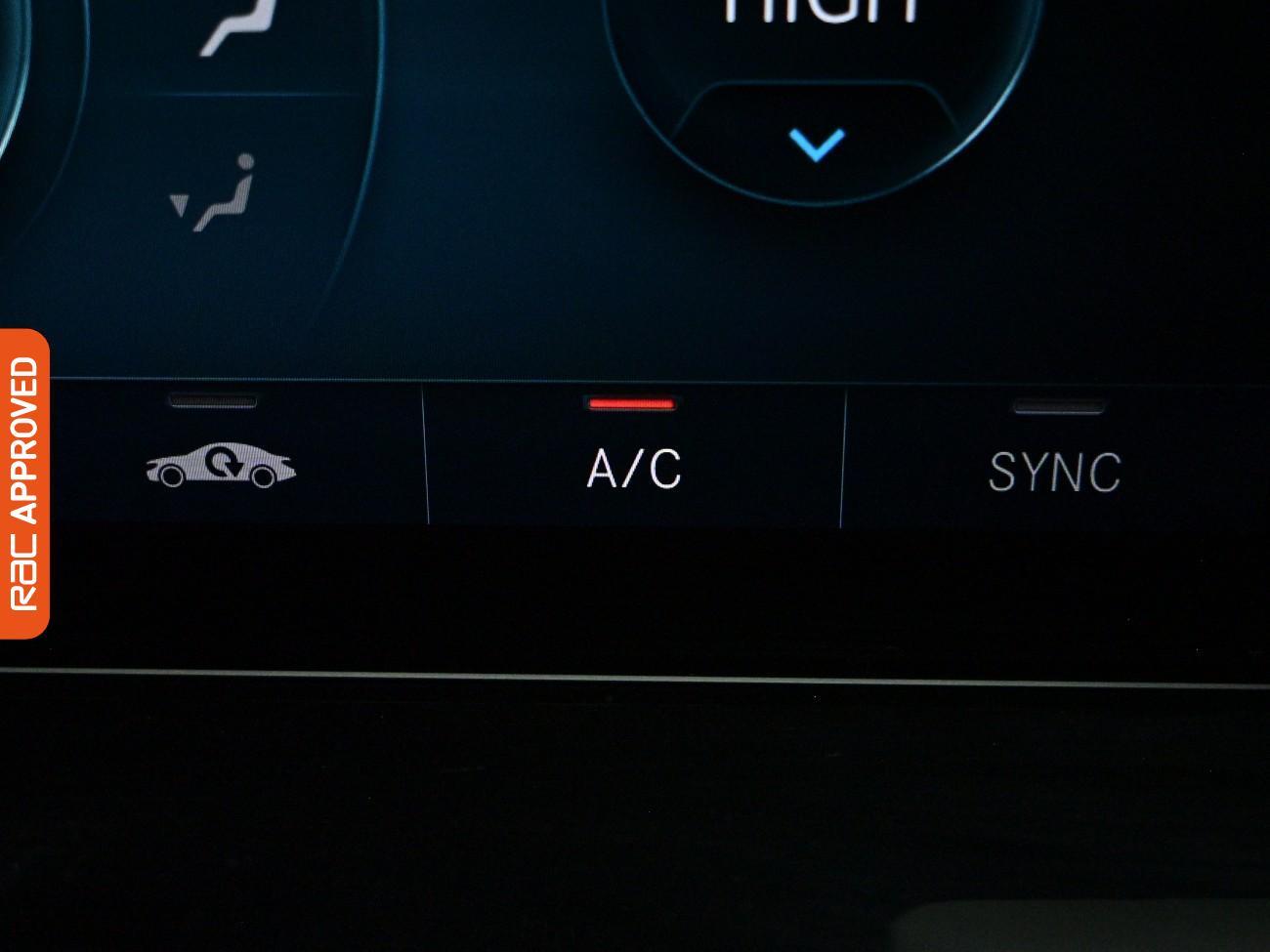 Mercedes-Benz EQA view 19