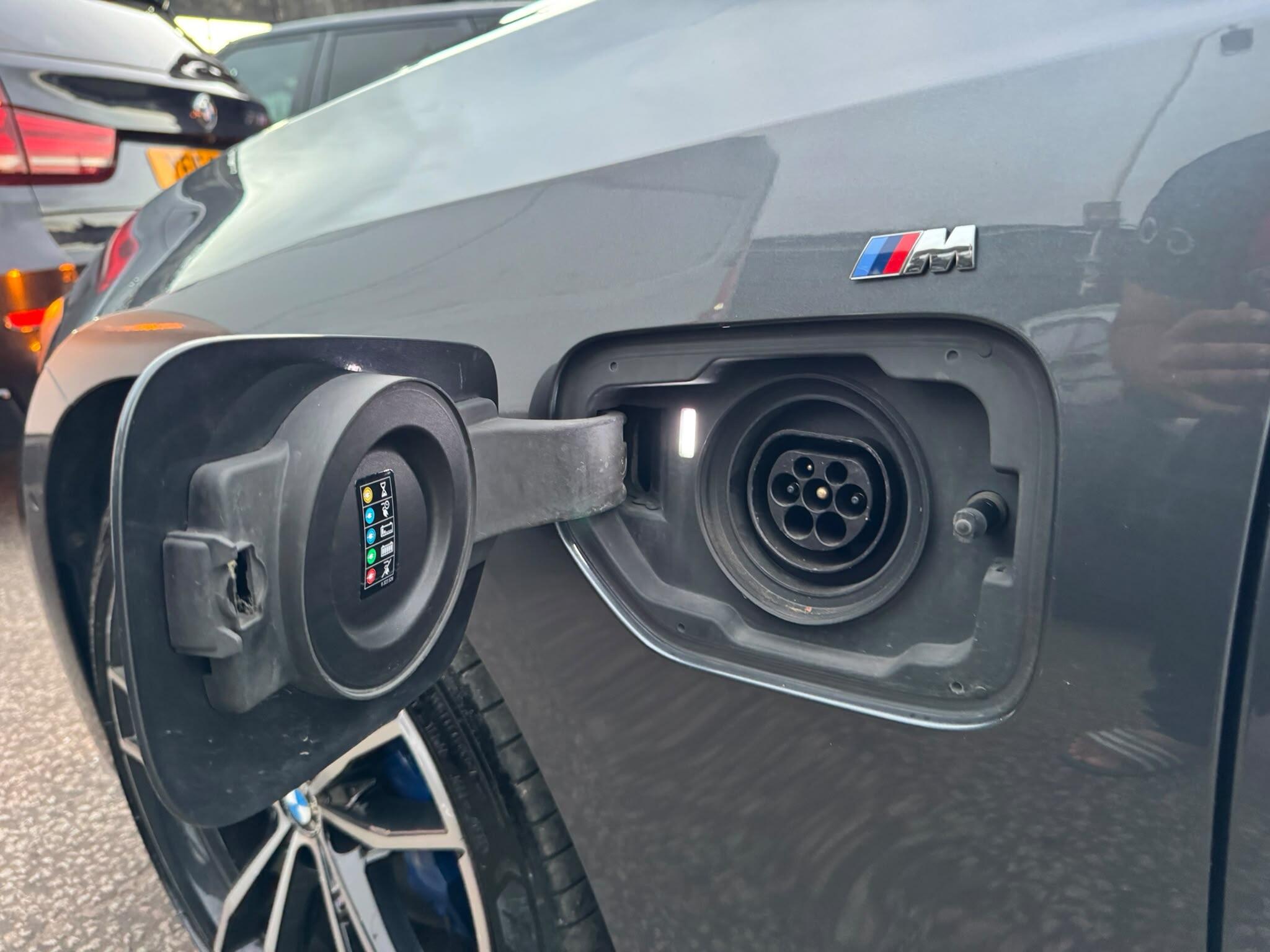 BMW 3 Series view 39