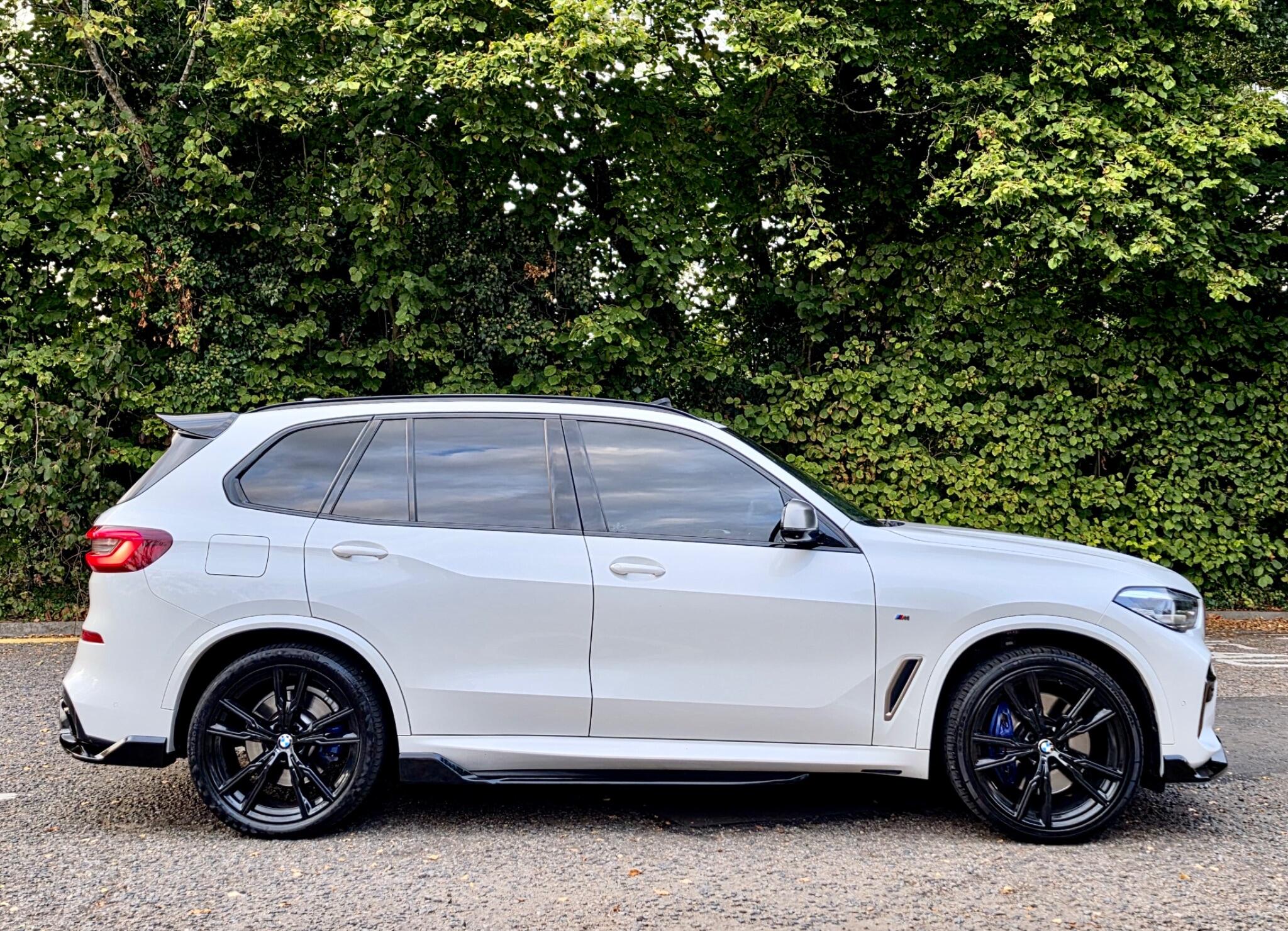 BMW X5 view 16