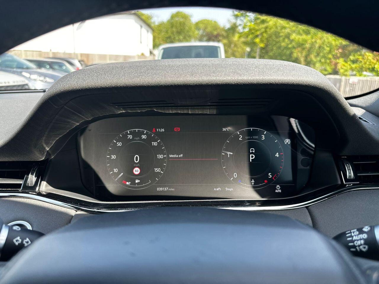 Land Rover Range Rover Evoque view 16