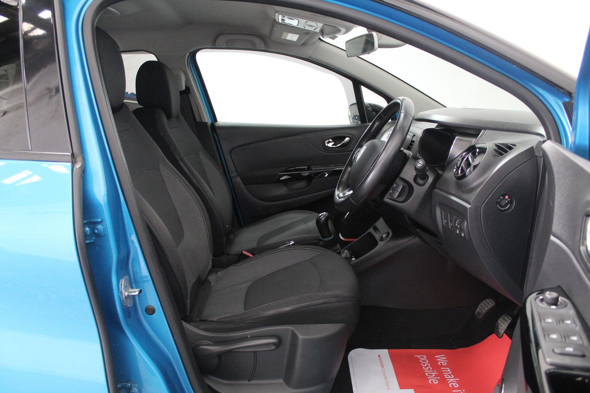 Renault Captur view 29