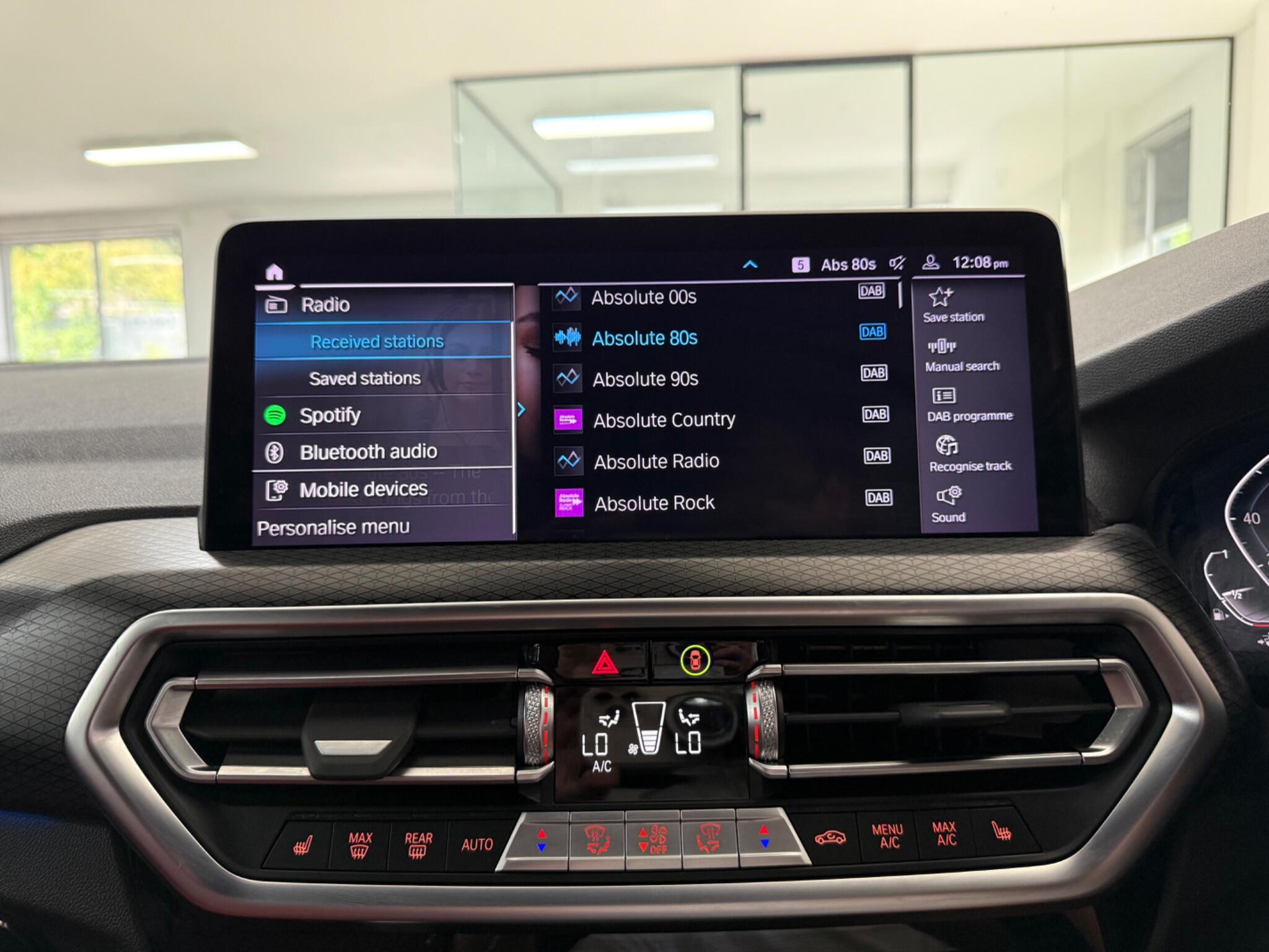 BMW X3 view 21