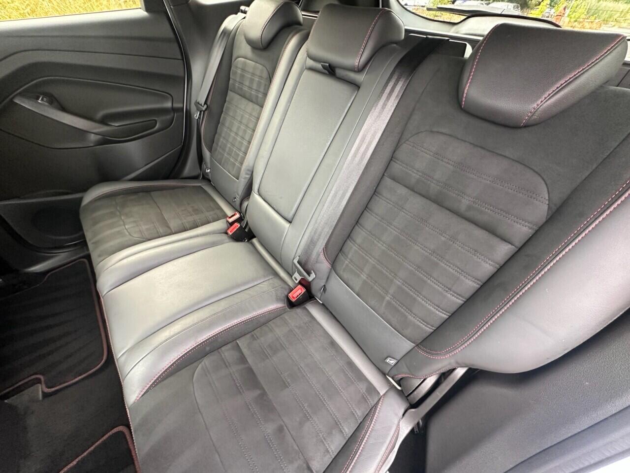 Ford Kuga view 40