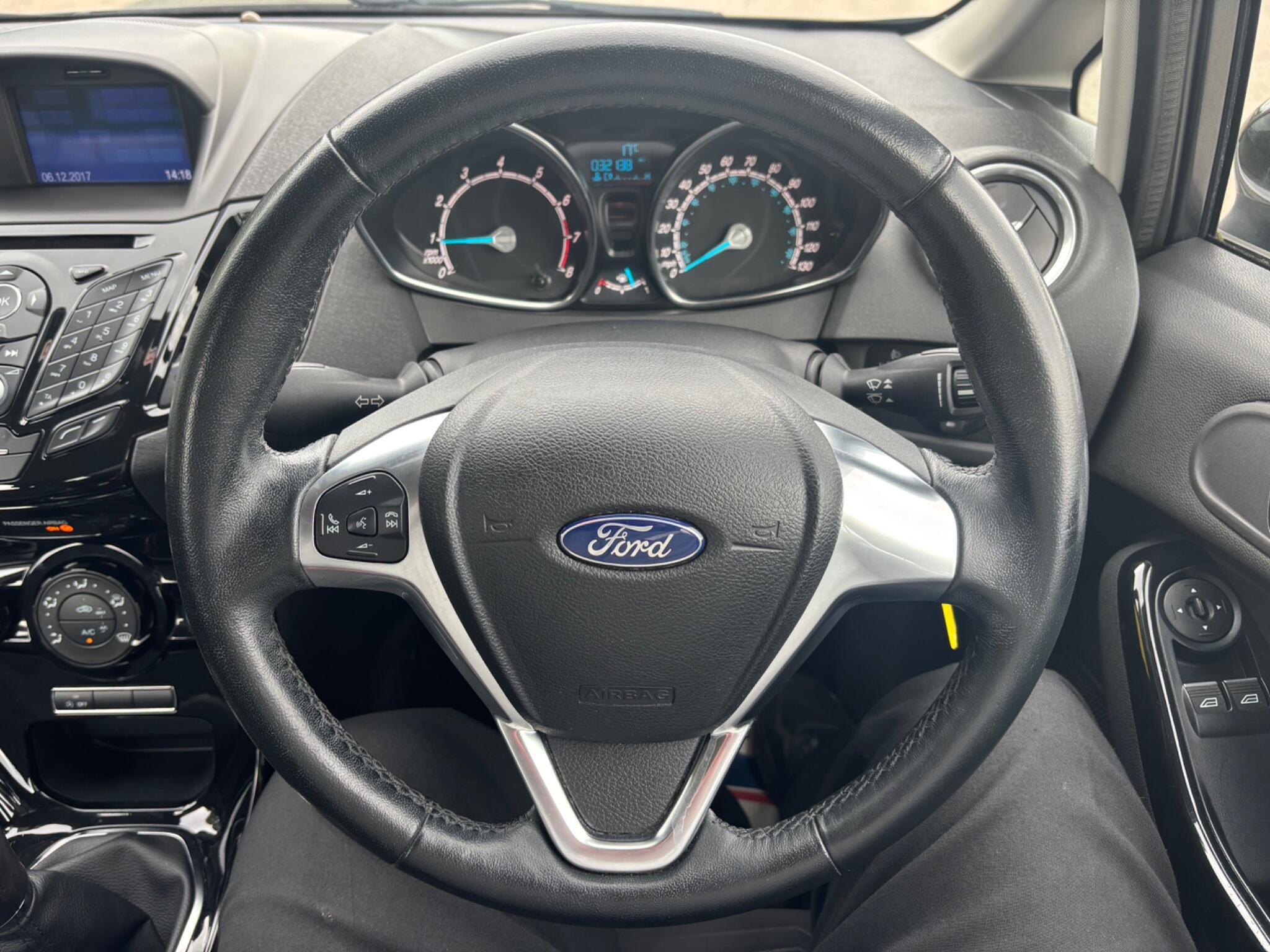 Ford Fiesta view 23