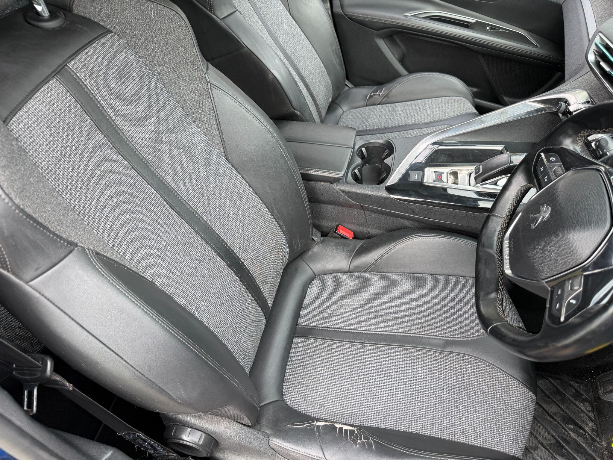 Peugeot 3008 view 31