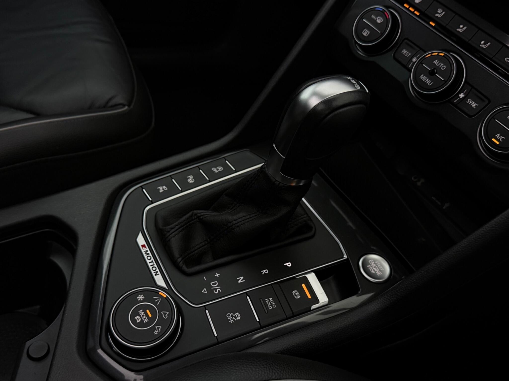 Volkswagen Tiguan view 20