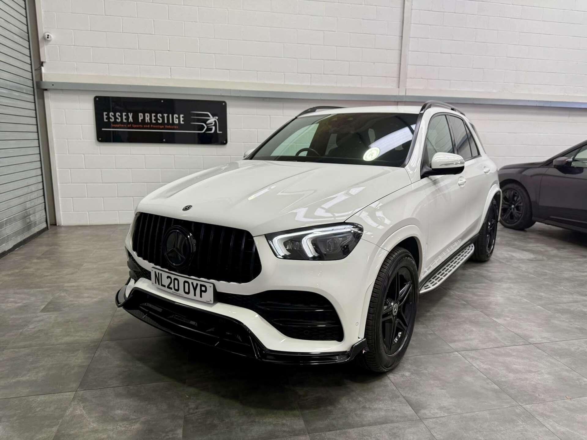 Mercedes-Benz Gle view 2