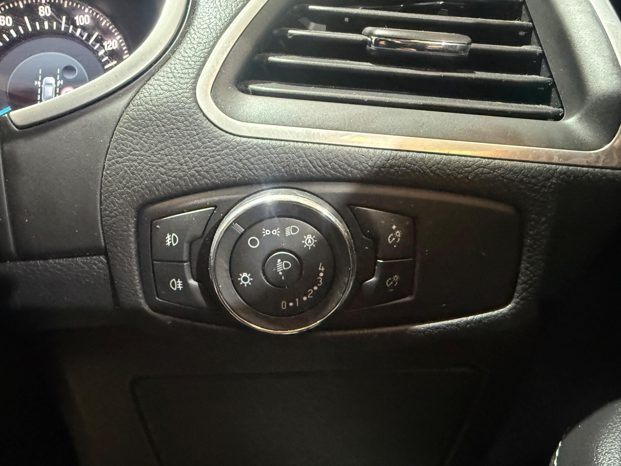 Ford S-Max view 36
