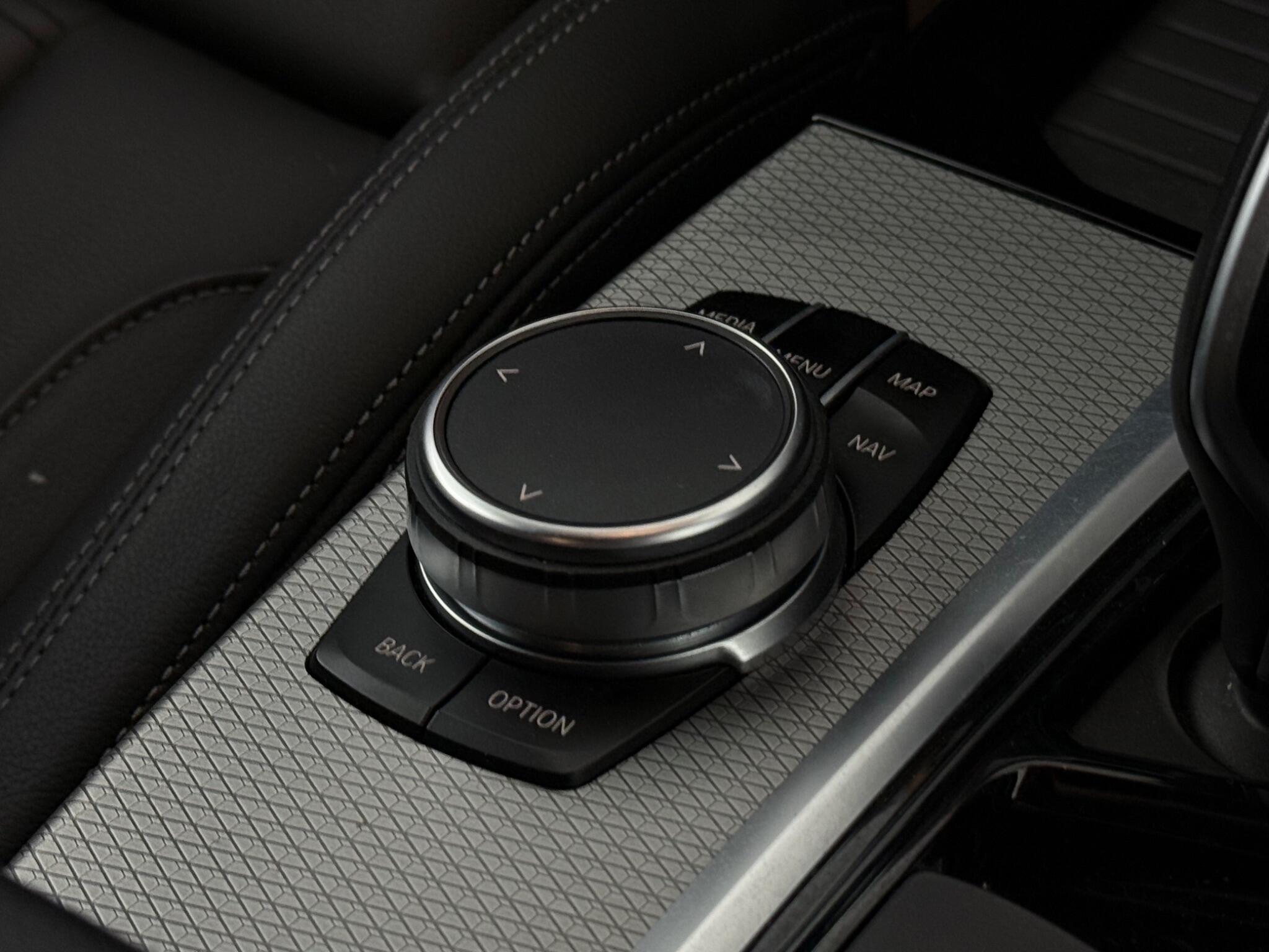 BMW X3 view 20