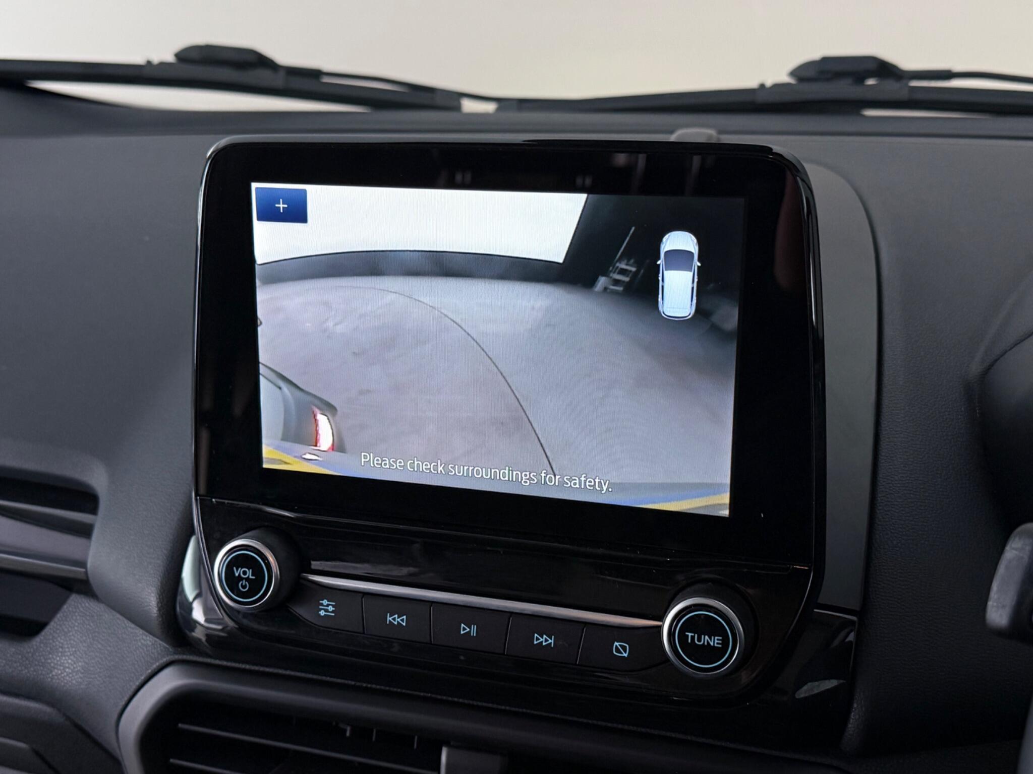 Ford Ecosport view 26