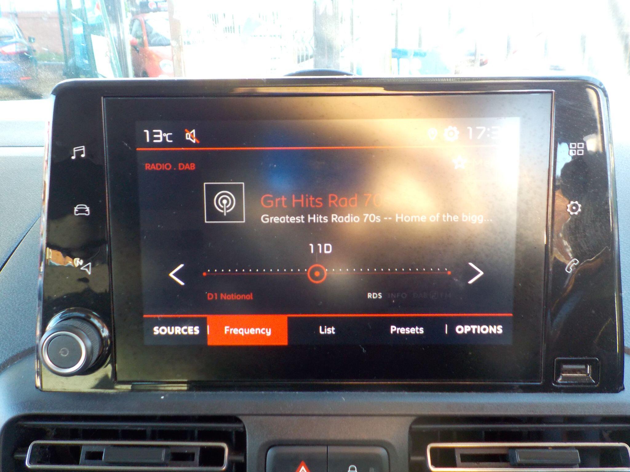 Citroen Berlingo 1.5 BlueHDi Feel XL MPV Euro 6 5dr