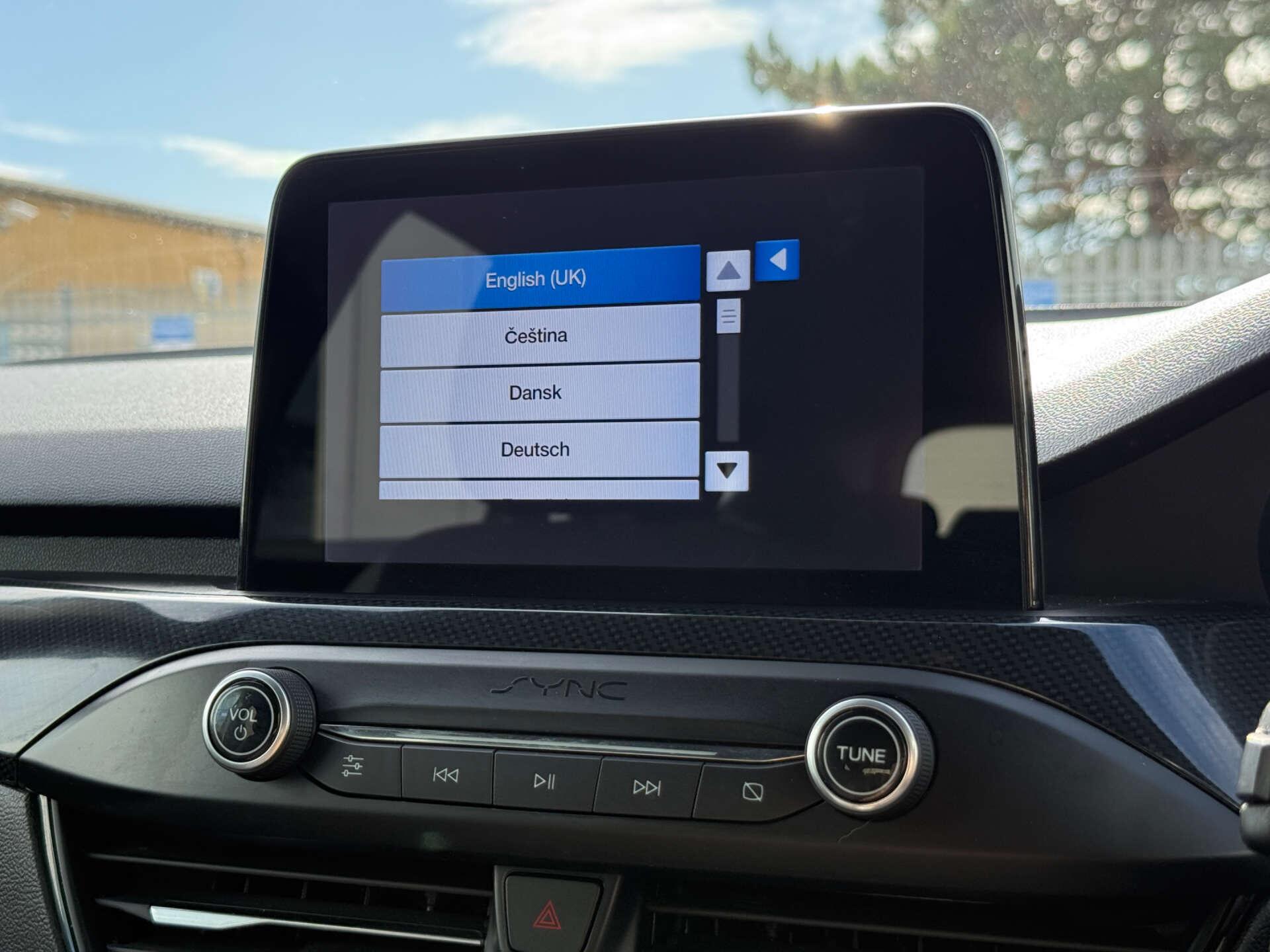 Ford Focus view 71