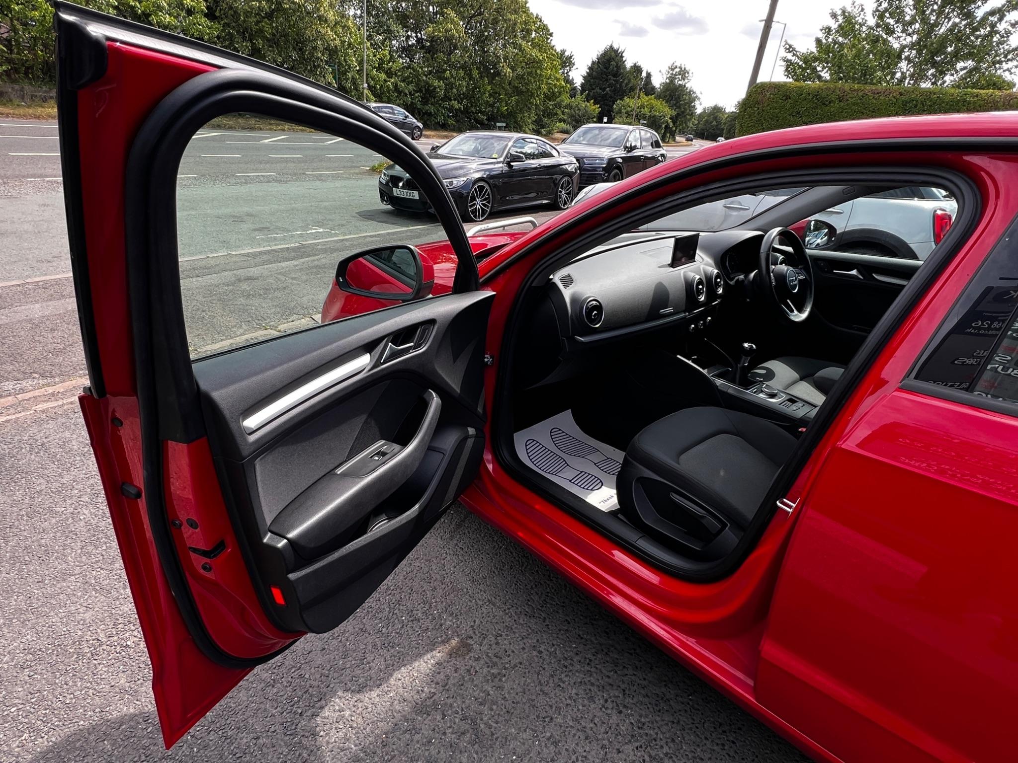 2018 Audi A3 image 30