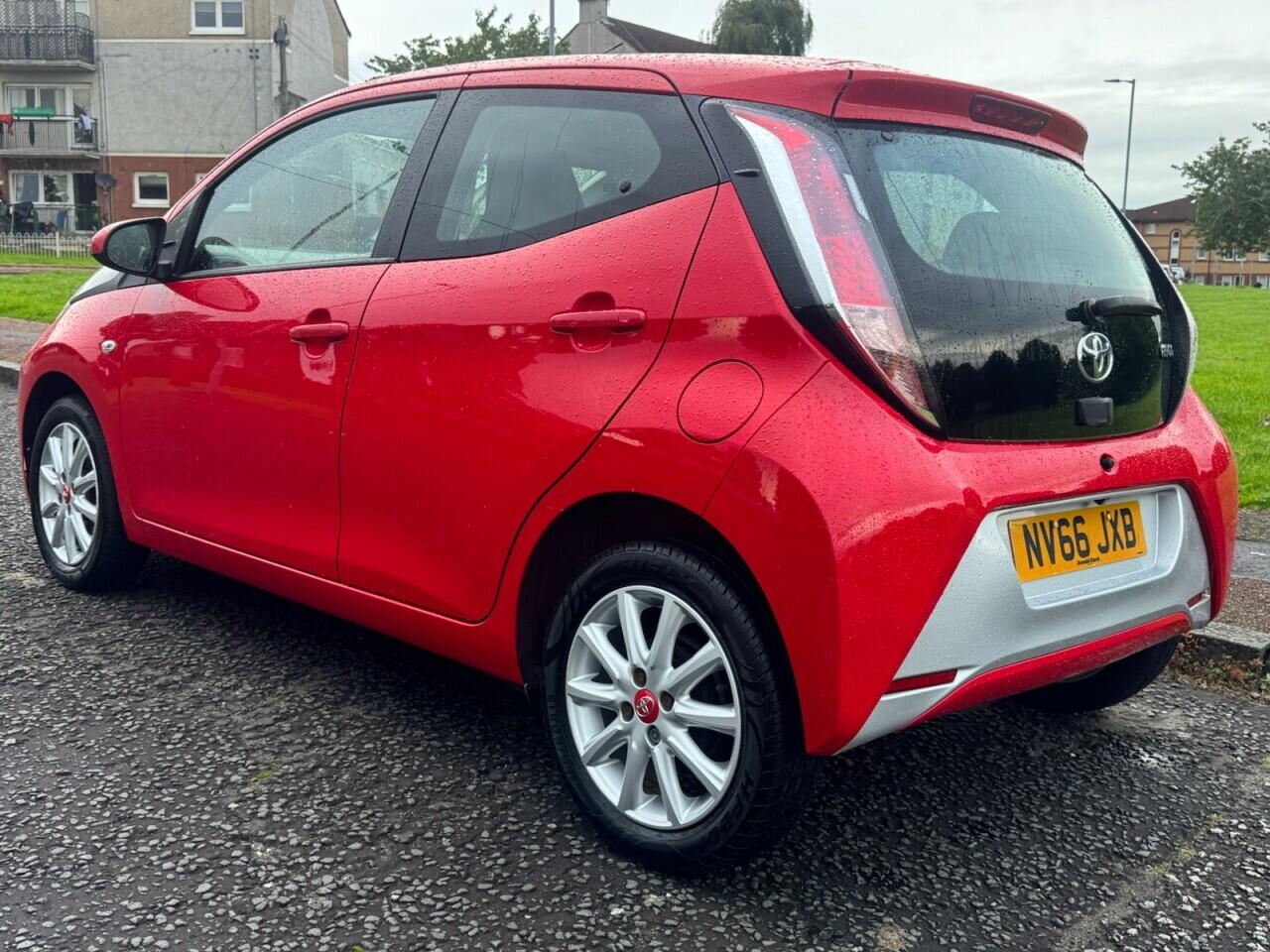 Toyota Aygo view 4