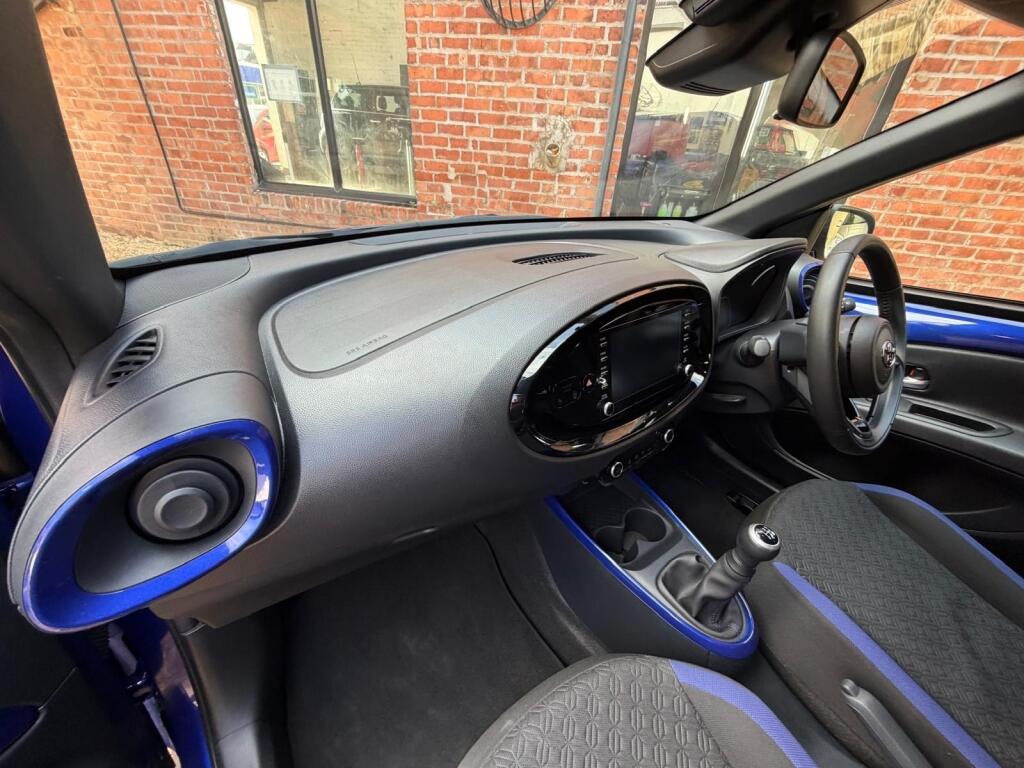 Toyota Aygo X view 11