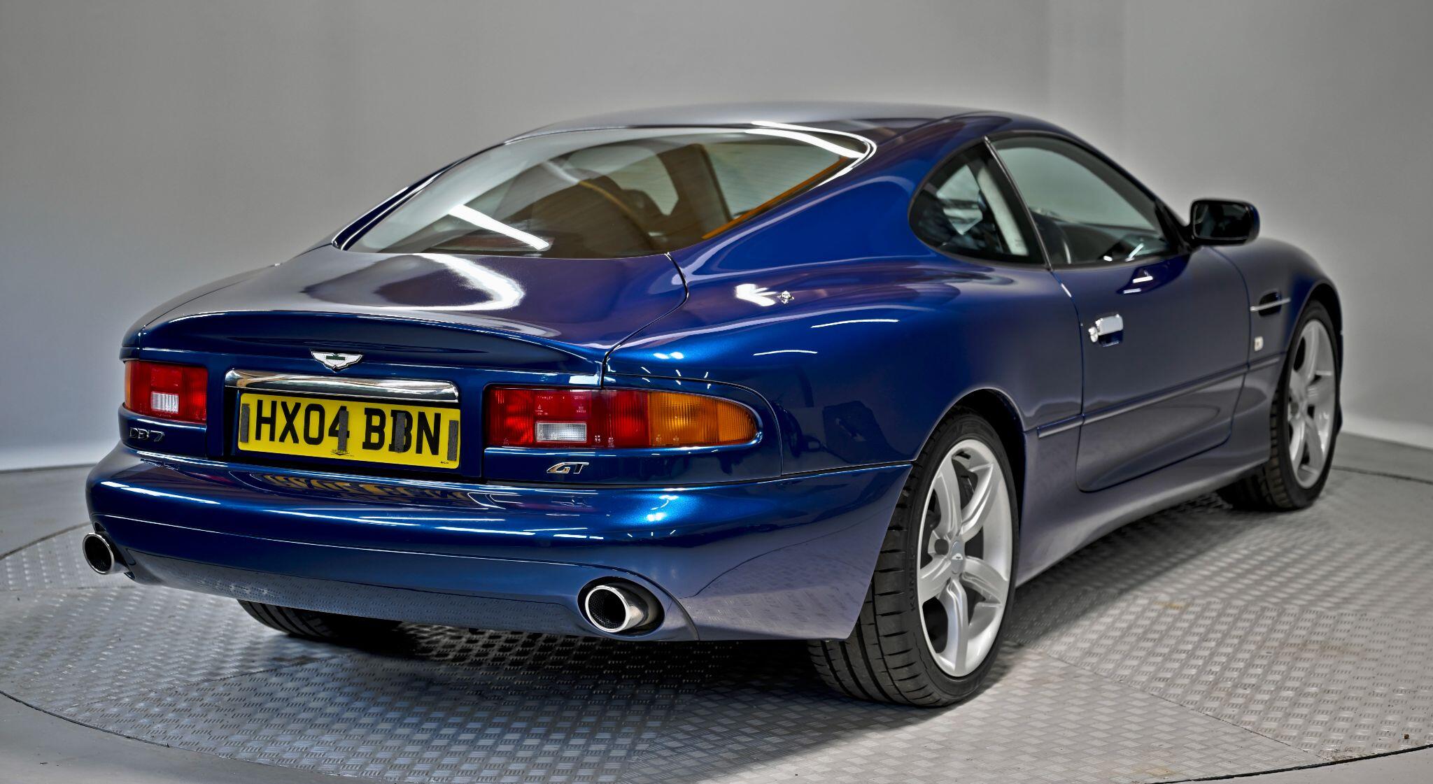 Aston Martin DB7 view 15