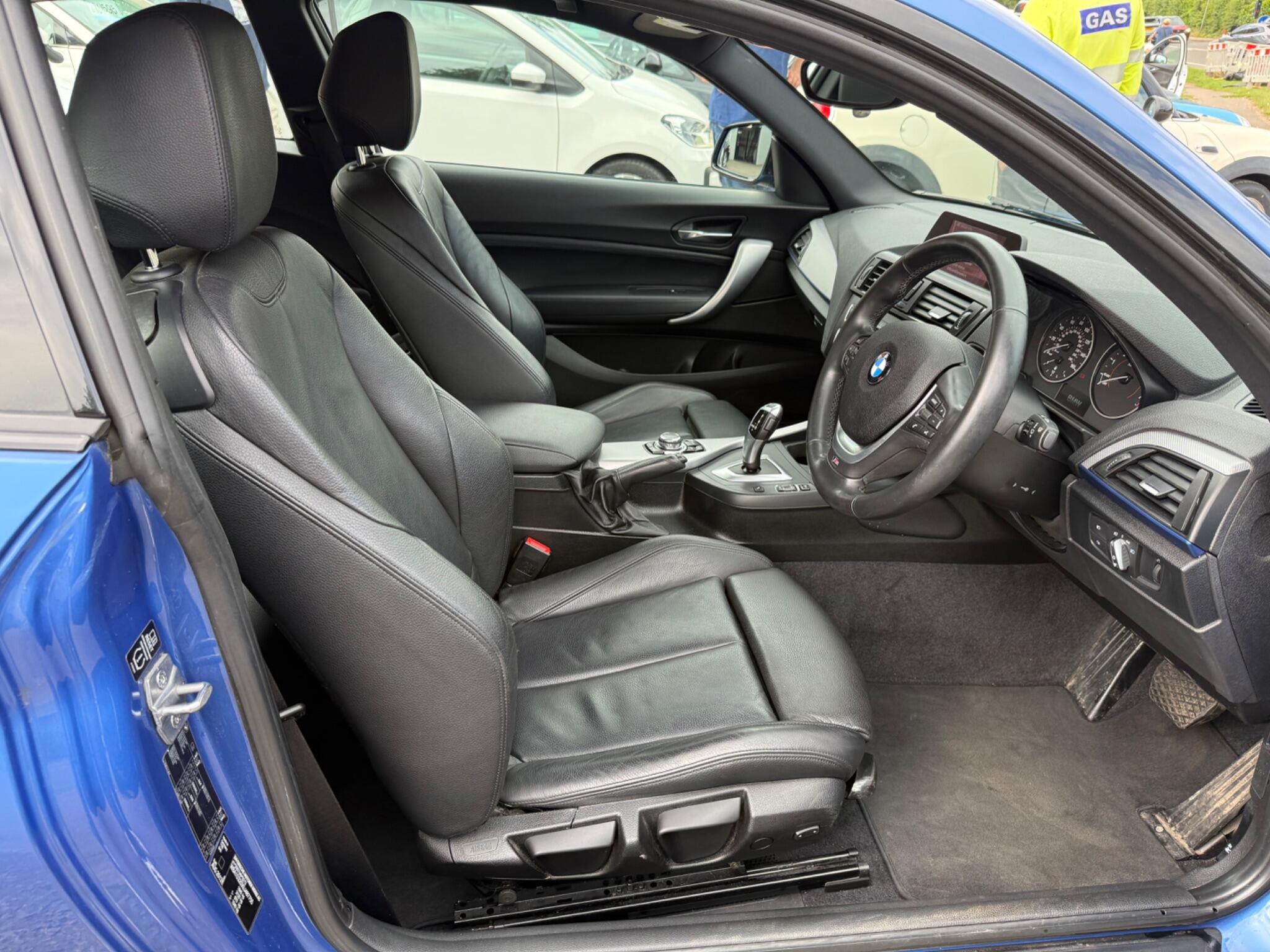 BMW 1 Series view 16
