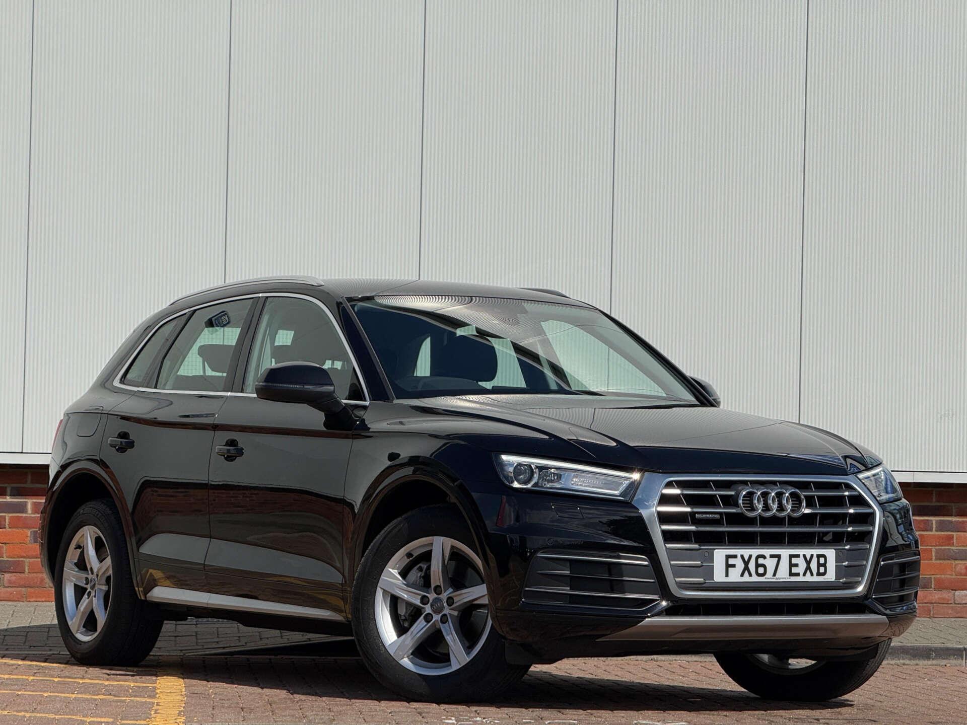 Audi Q5 view 7