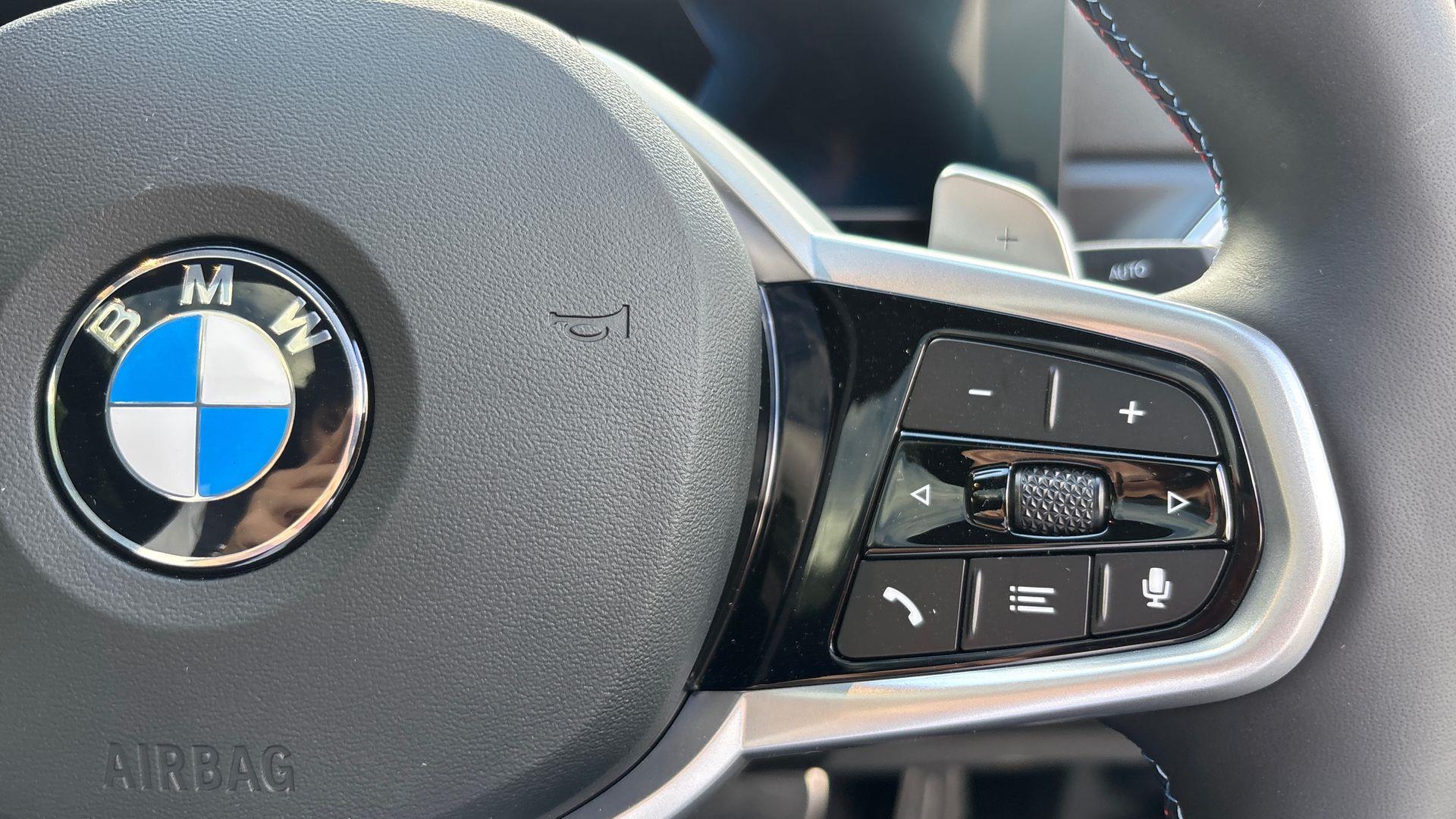 BMW 2 Series view 18