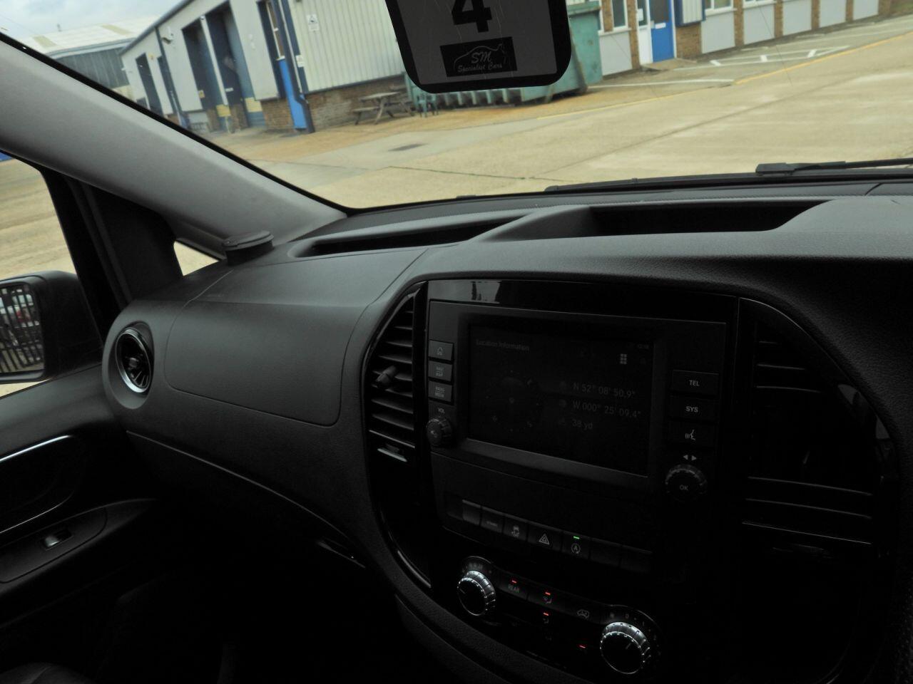 Mercedes-Benz Vito view 46