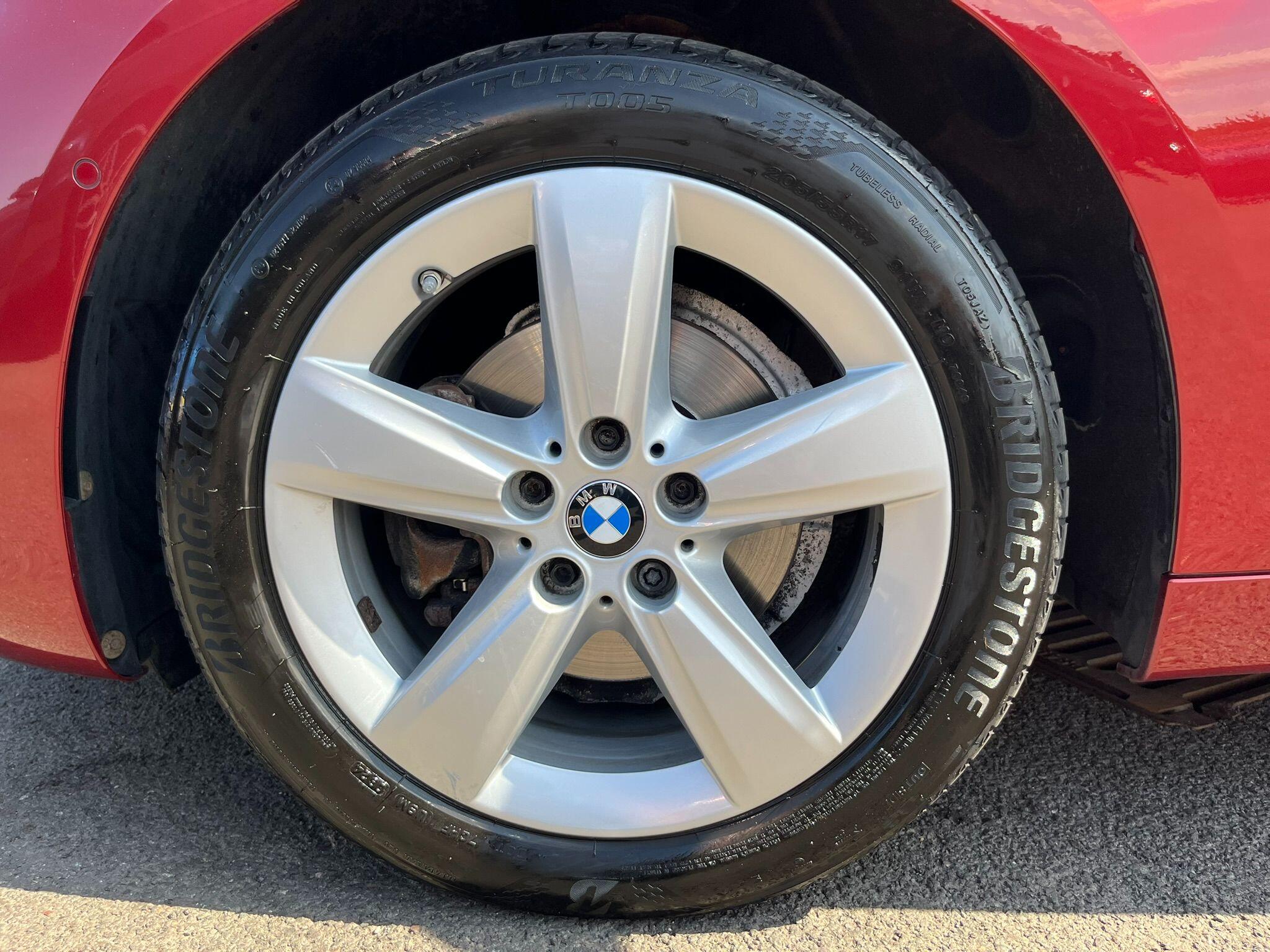 BMW 2 Series Active Tourer view 43