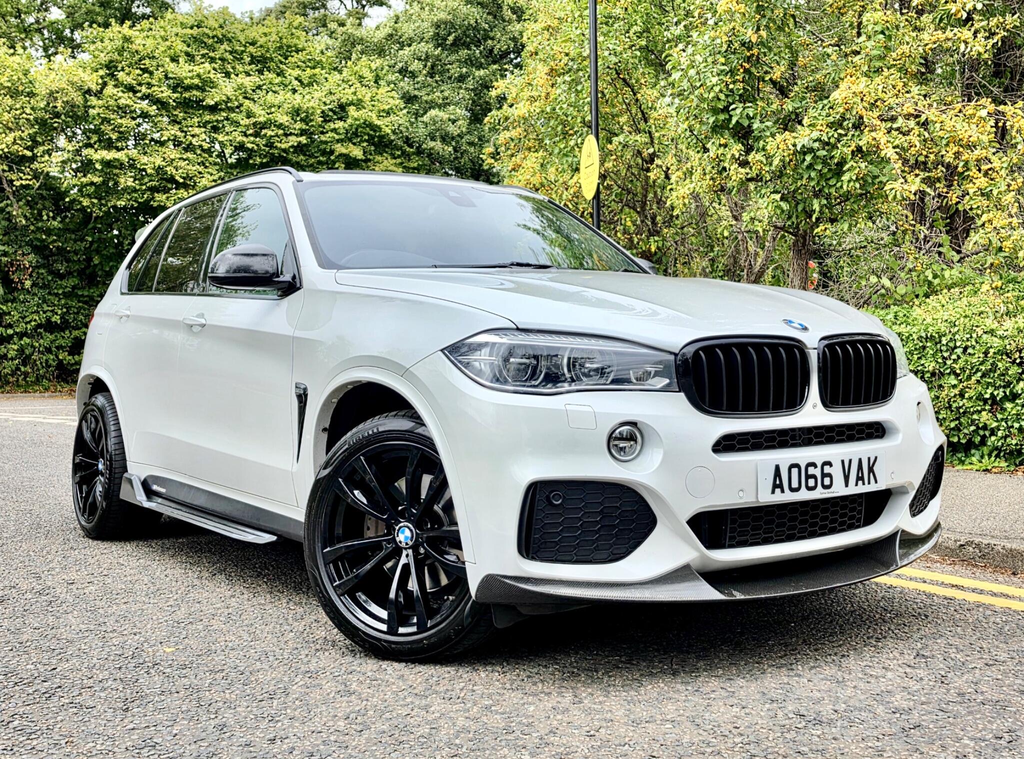 BMW X5 view 9