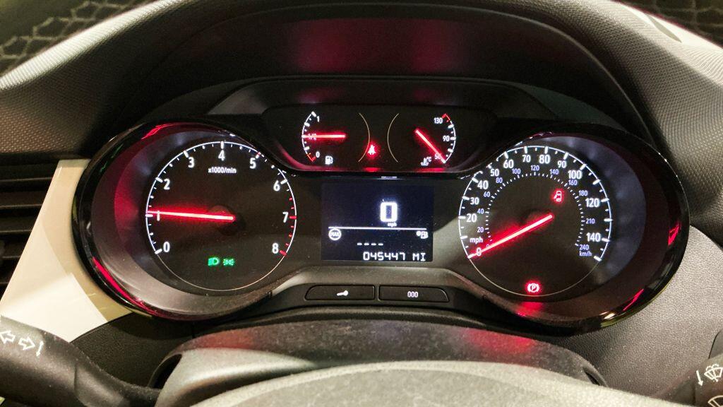 Vauxhall Crossland X view 11