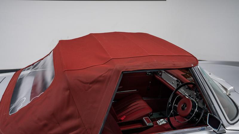 Mercedes-Benz SL view 28