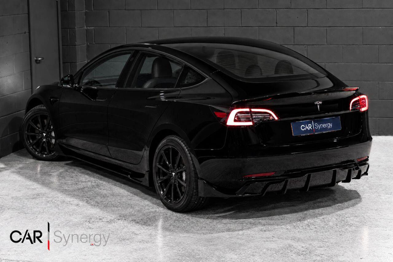 Tesla Model 3 view 3