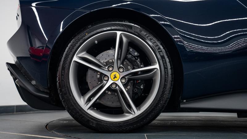Ferrari 296 view 17