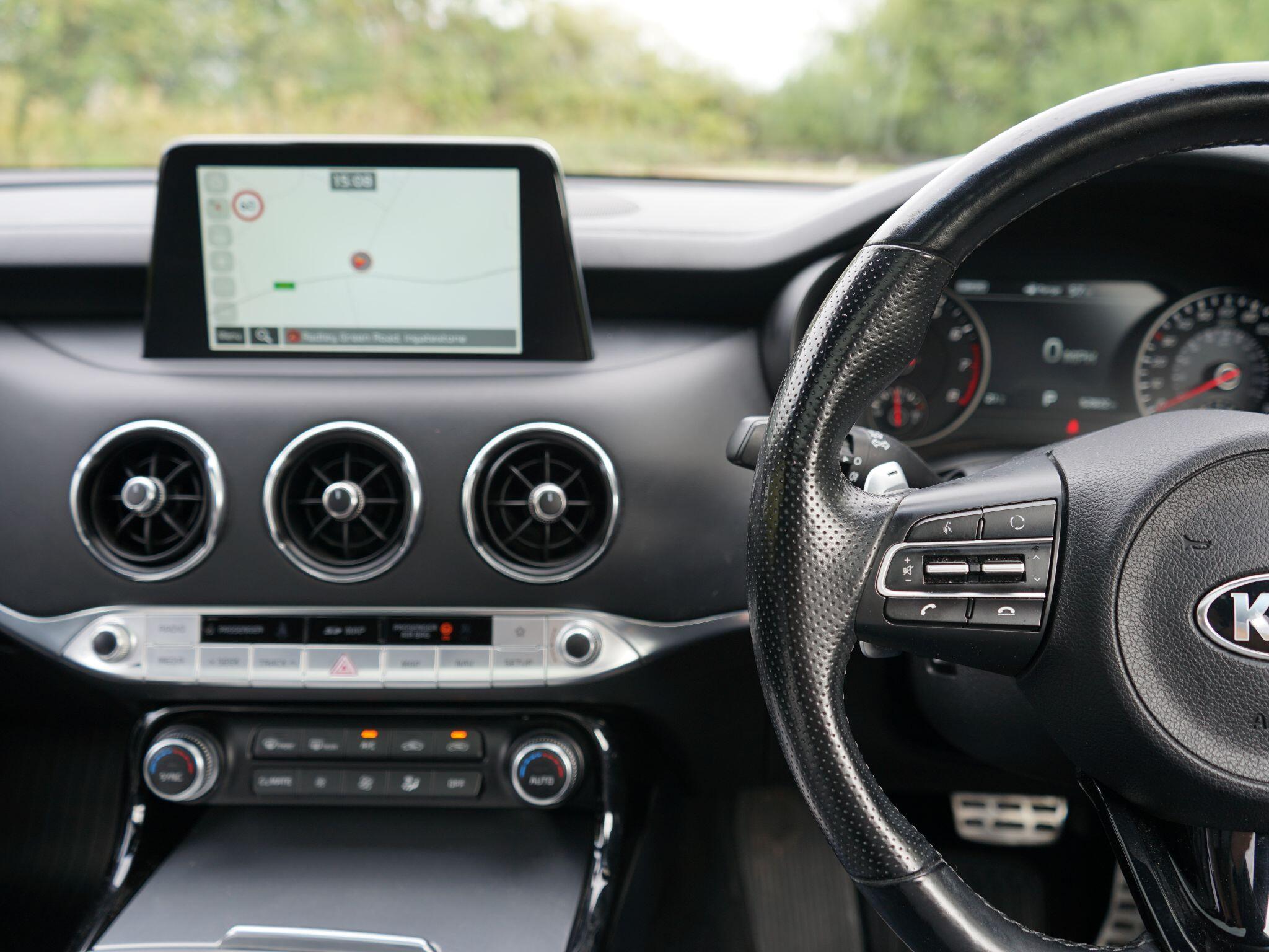 Kia Stinger view 8