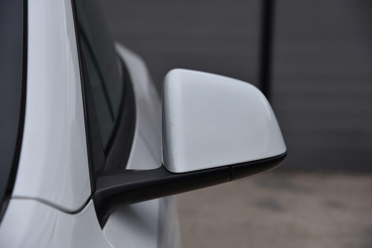Tesla Model Y view 14