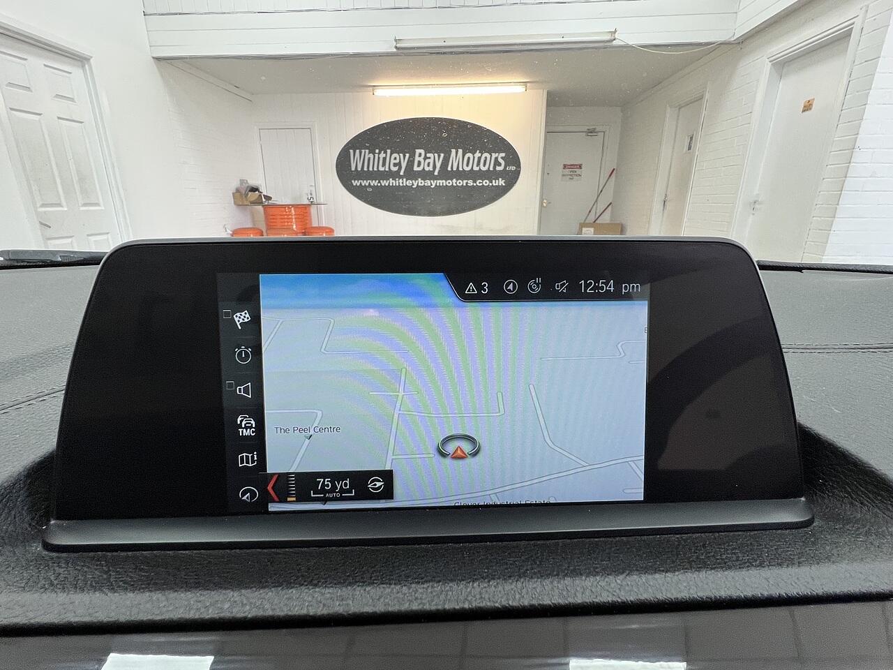BMW 2 Series view 10