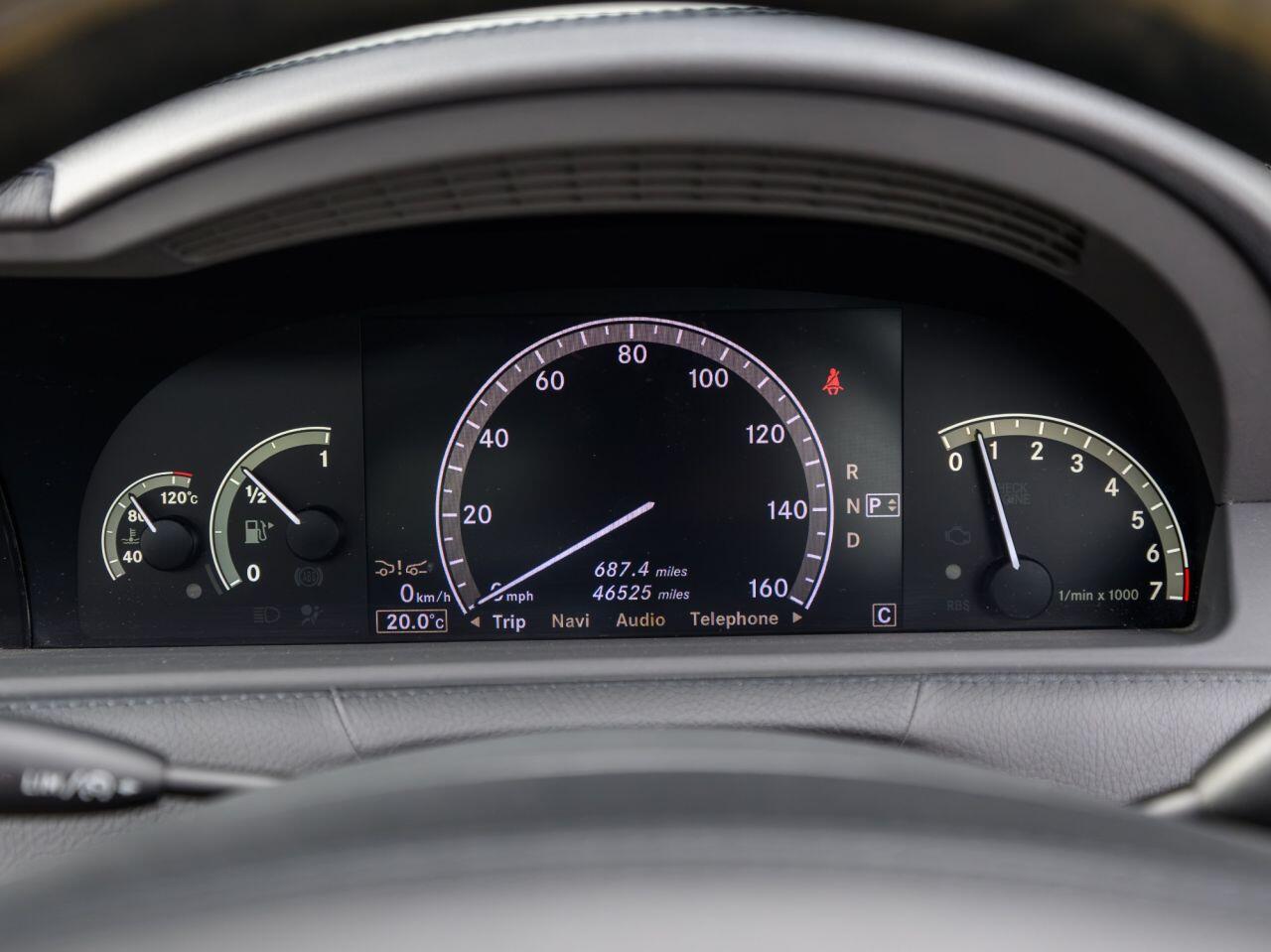 Mercedes-Benz CL view 27