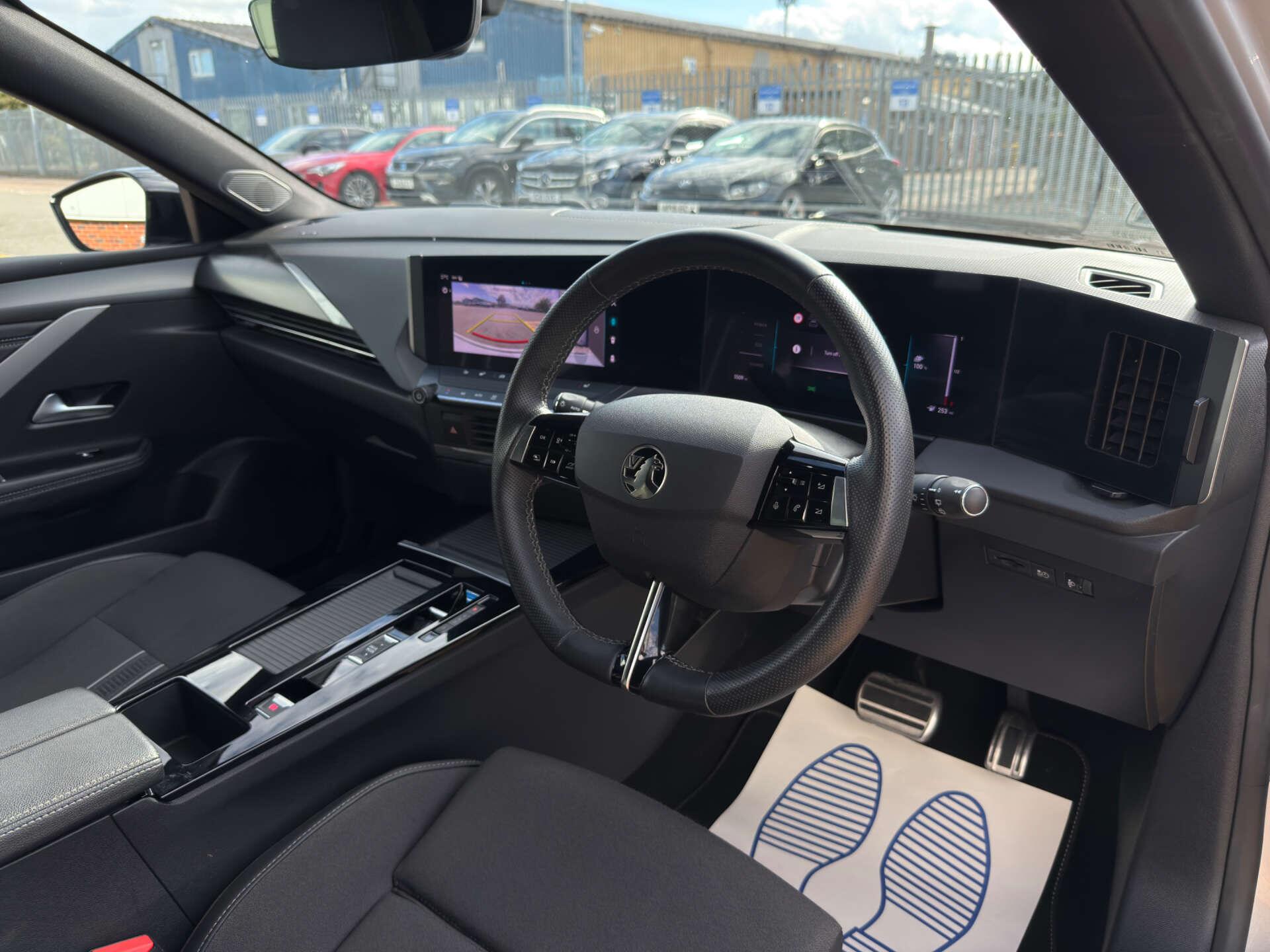 Vauxhall Astra Electric view 17