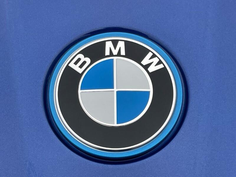 BMW iX2 view 41