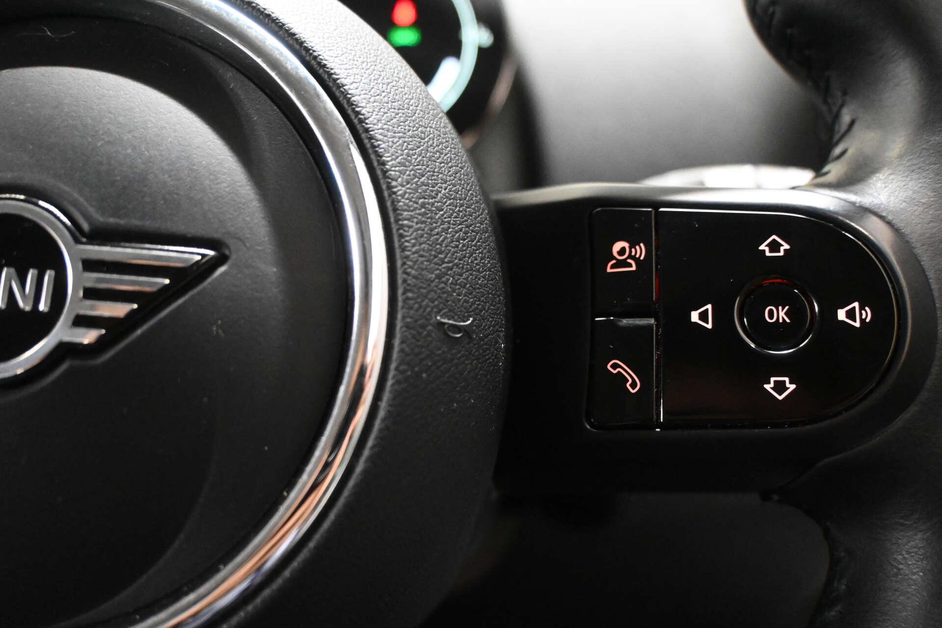 Mini Countryman view 44